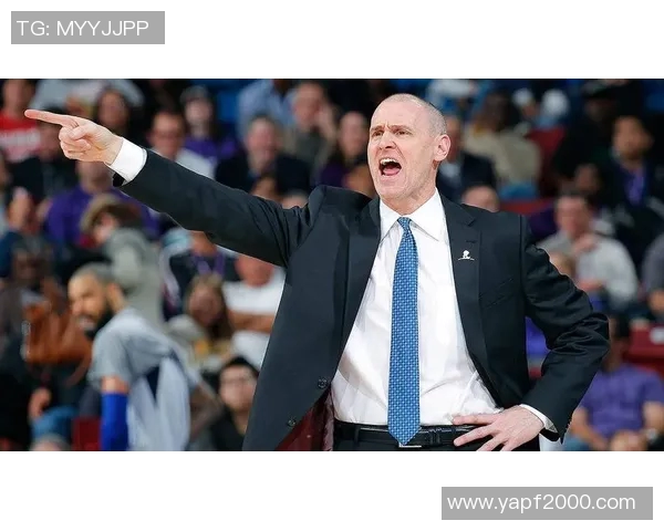 伊斯坦堡与巴黎的对决：历史交锋与战术分析的深度探讨